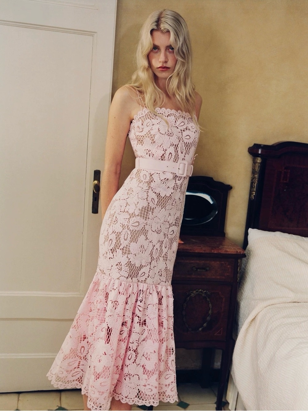 NWOT Self-Portrait PINK CROCHET LACE MIDI DRESS - Picture 3 of 9